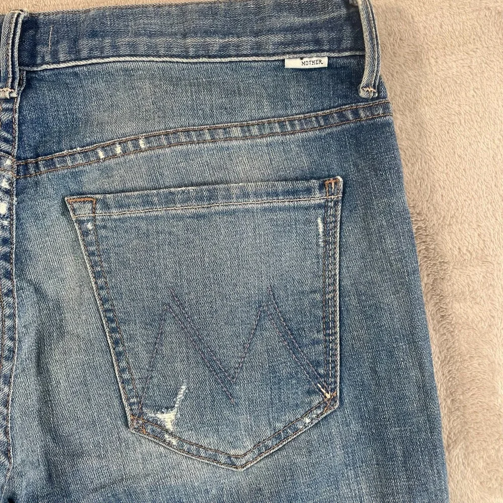 MOTHER The Brother Distressed Jeans in Getting Rowdy Women 30 (Tag 26) USA Made - Picture 7 of 14